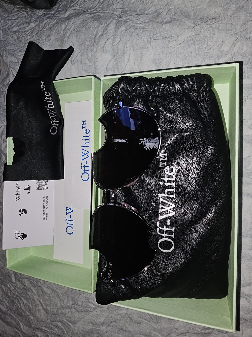 Off-White Black Round Sunglasses with Mirrored Lenses